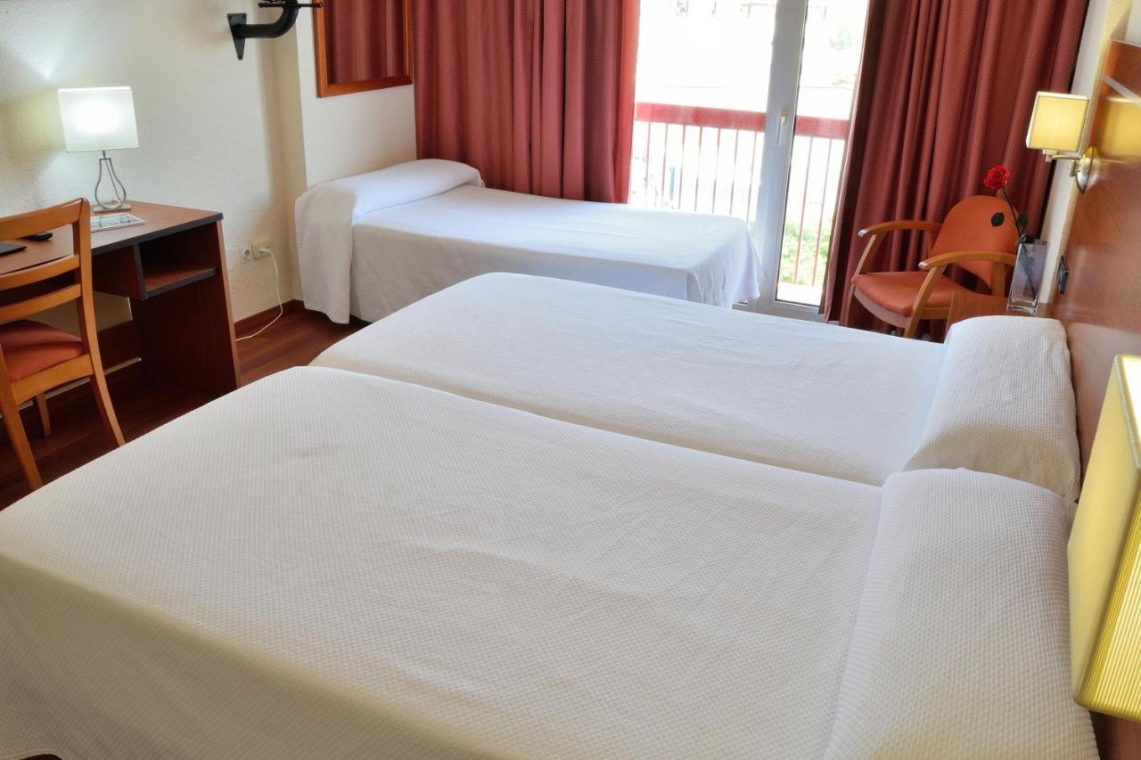 Hotel Mari Carmen Guadix Eksteriør bilde