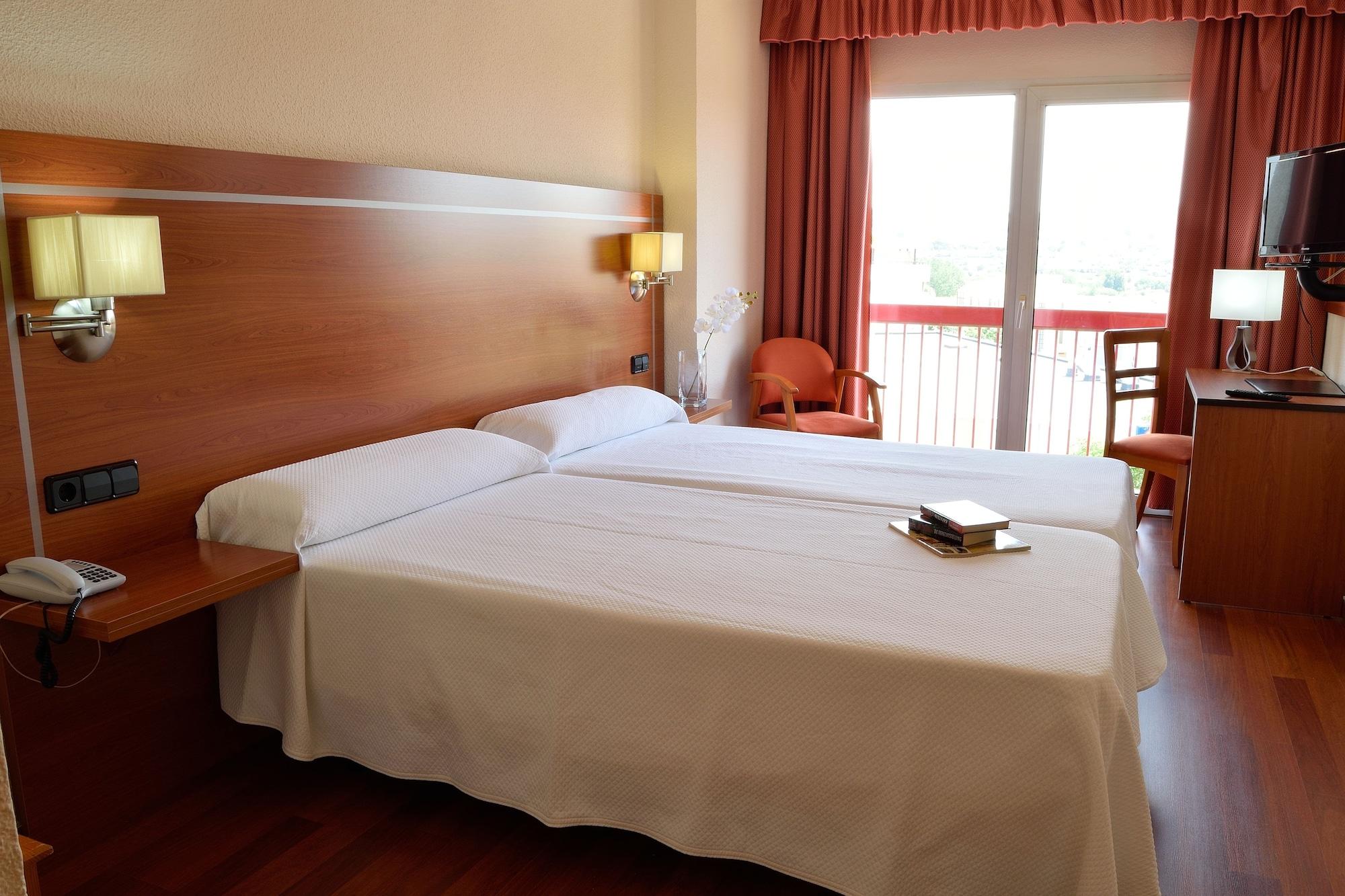 Hotel Mari Carmen Guadix Eksteriør bilde