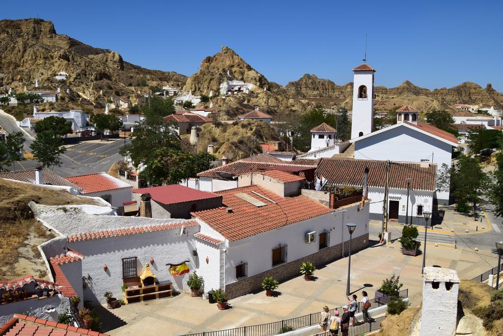 Hotel Mari Carmen Guadix Eksteriør bilde