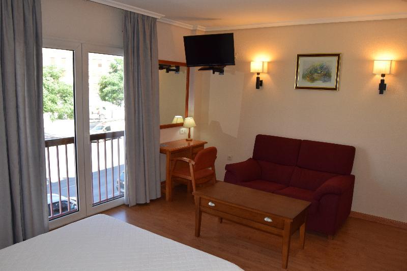 Hotel Mari Carmen Guadix Eksteriør bilde